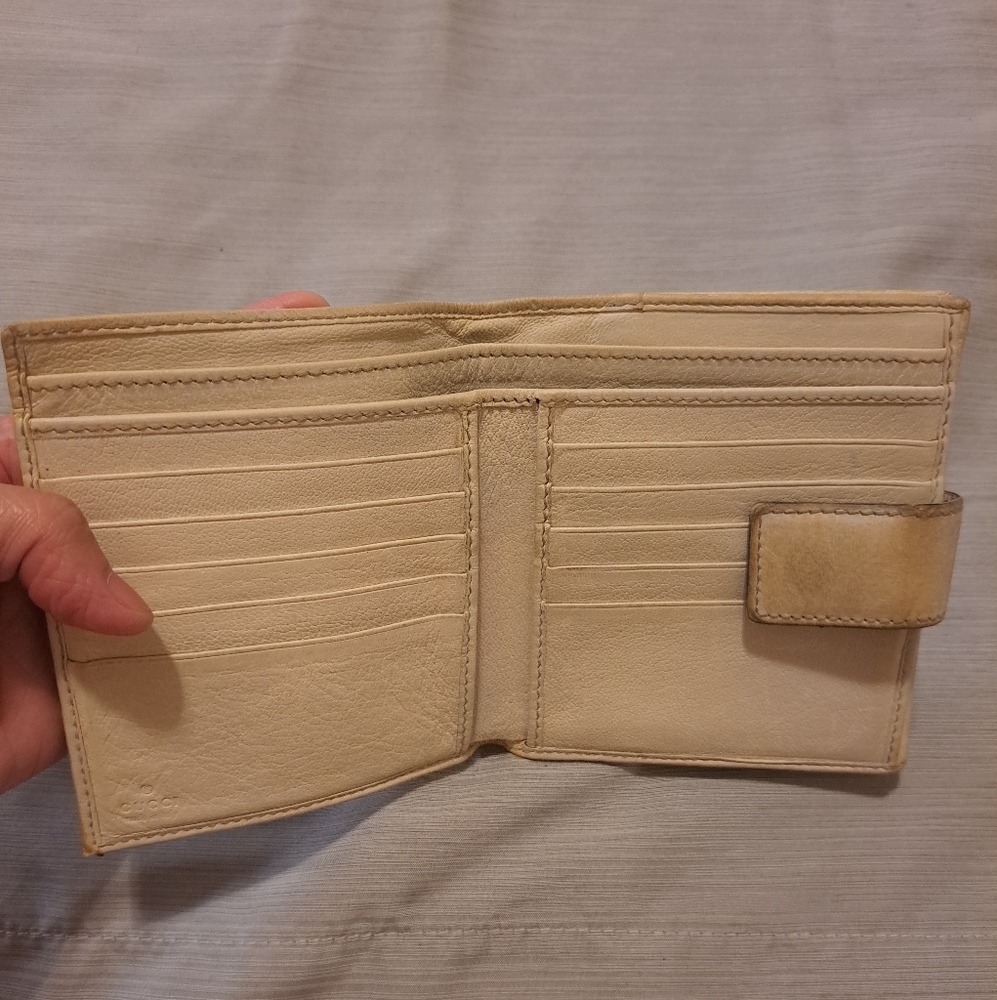 Gucci ivory white bamboo D-ring bifold wallet - Picture 4 of 14